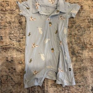 Kyte BABY Collared Romper with Bunny Print
